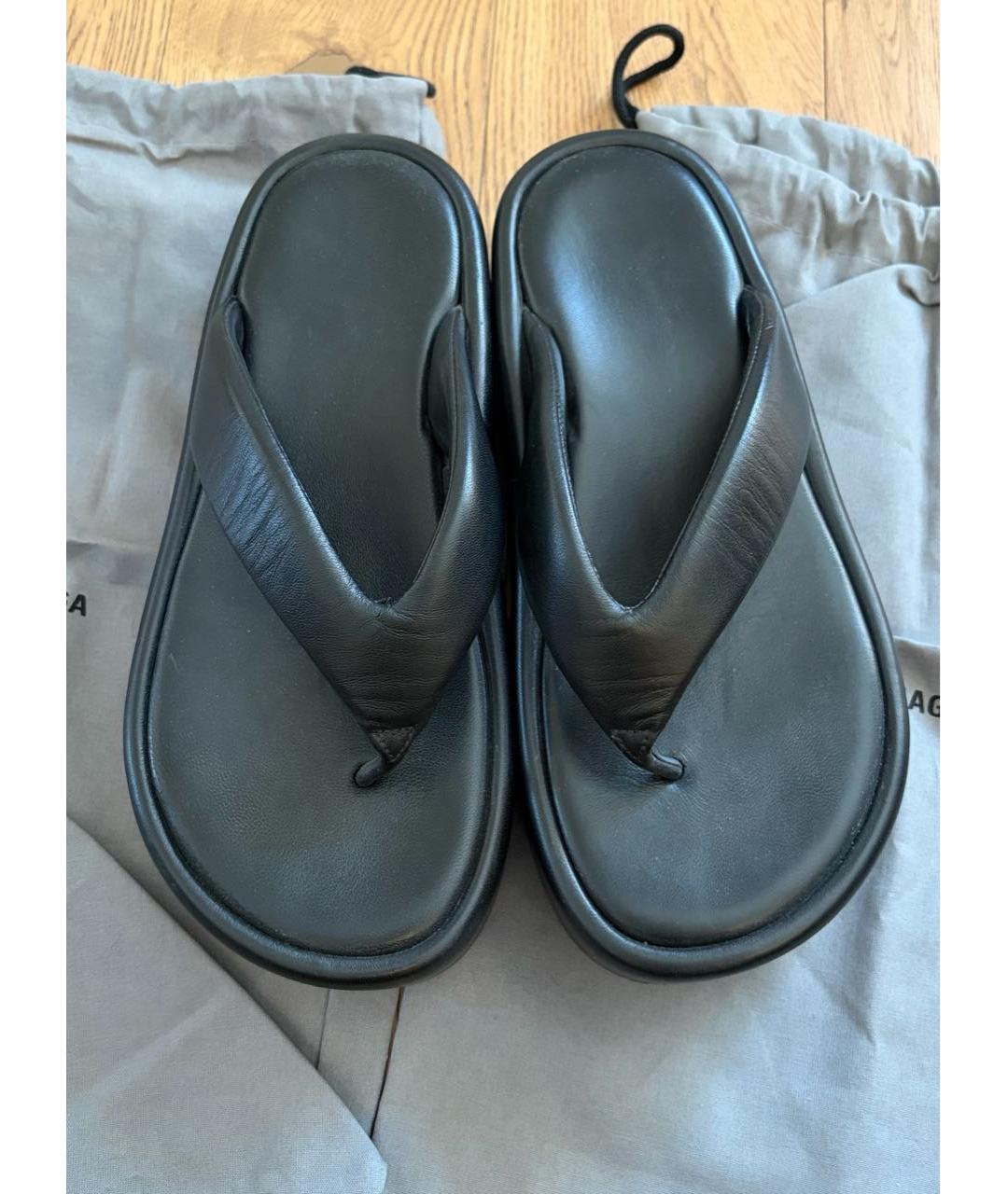 BALENCIAGA Черные кожаные шлепанцы, фото 2