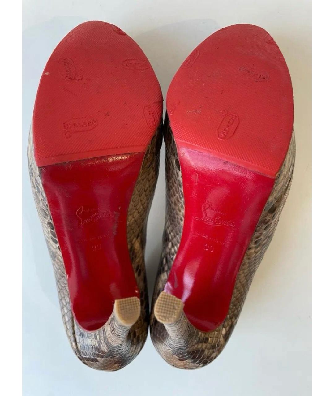 CHRISTIAN LOUBOUTIN Бежевые туфли из экзотической кожи, фото 7