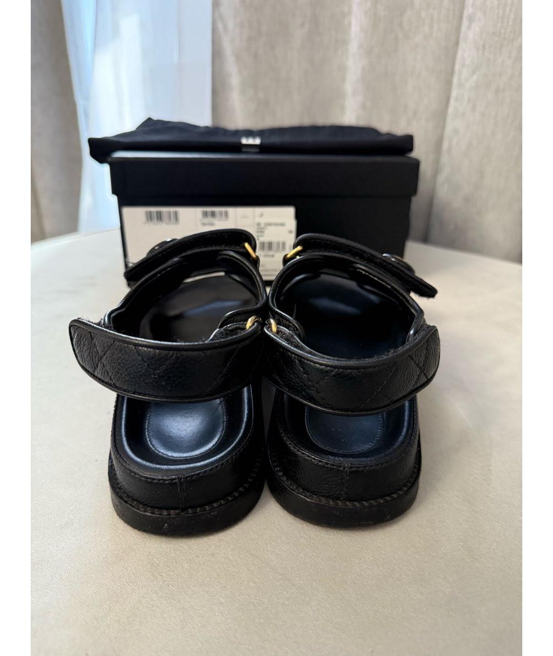 CHANEL Черные кожаные сандалии, фото 4