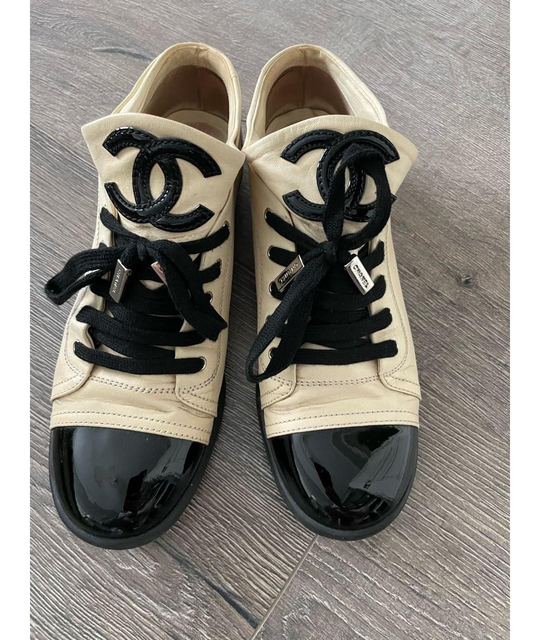 CHANEL Бежевые кожаные ботинки, фото 3