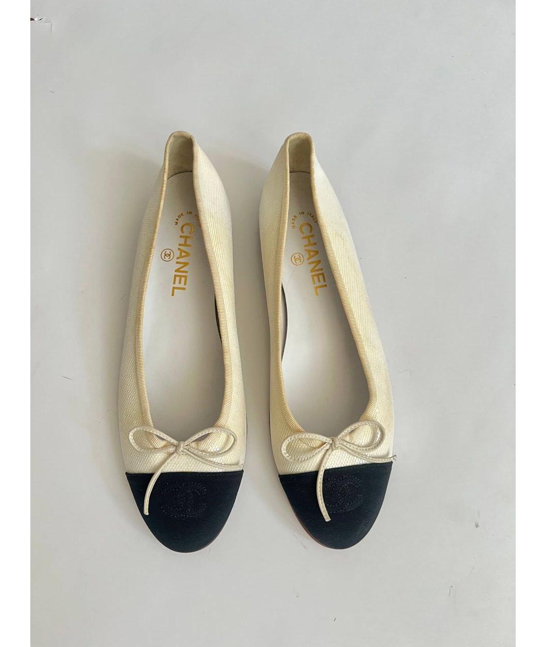 CHANEL Бежевые балетки, фото 2