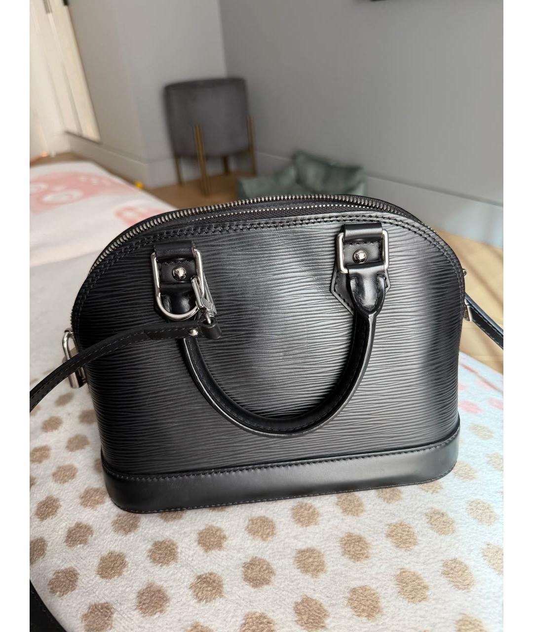 LOUIS VUITTON Черная сумка с короткими ручками, фото 3