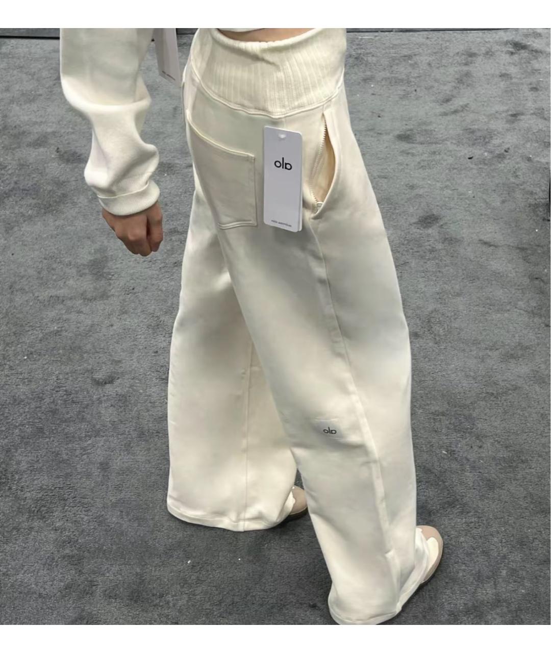 ALO YOGA Белые спортивные брюки и шорты, фото 5