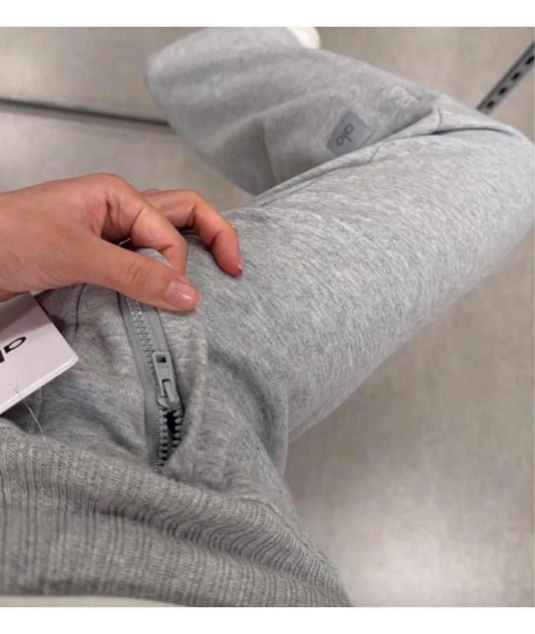 ALO YOGA Серые спортивные брюки и шорты, фото 6