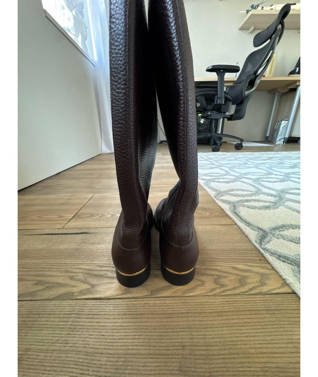 LOUIS VUITTON Коричневые кожаные сапоги, фото 4