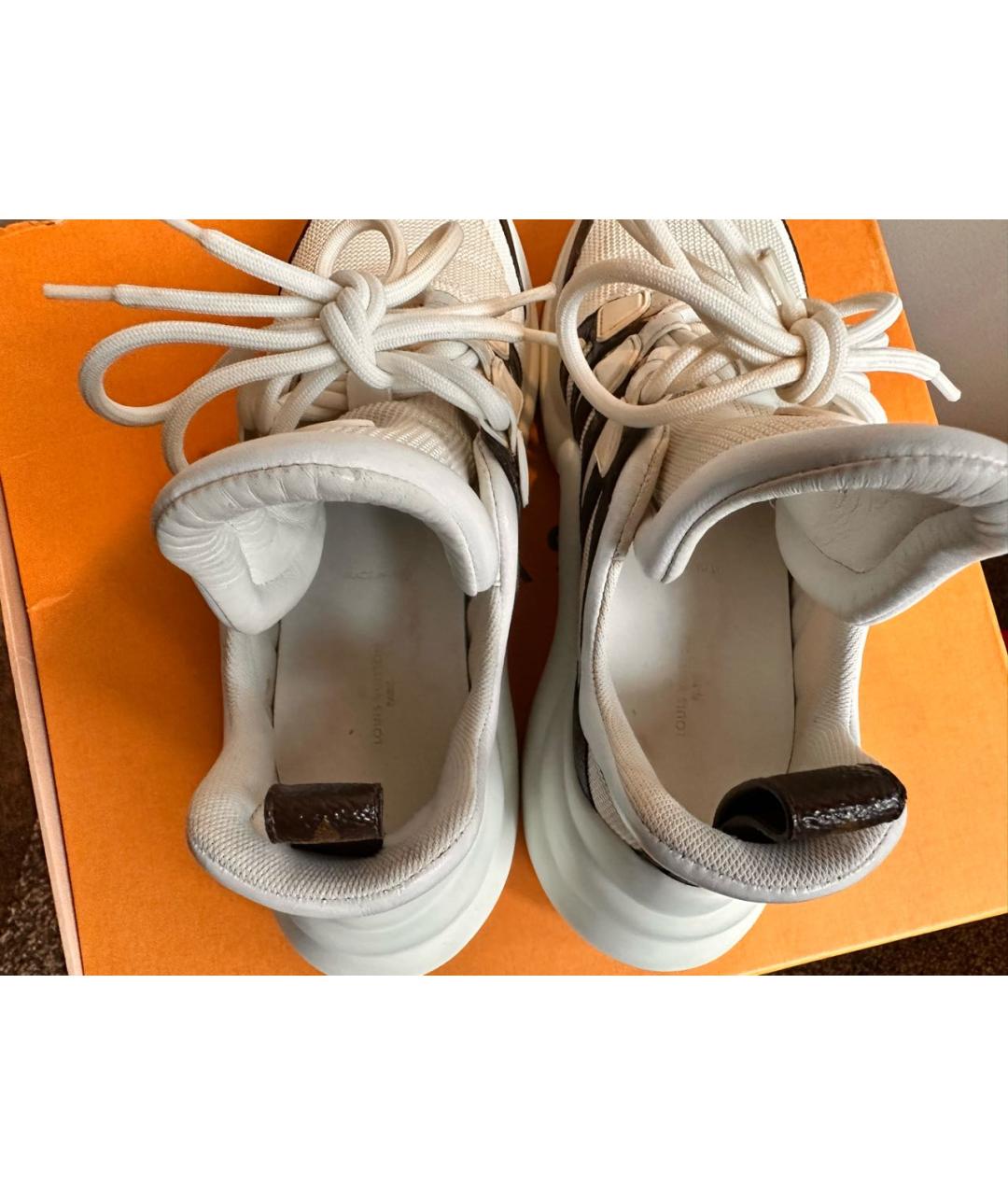 LOUIS VUITTON Белые кожаные кроссовки, фото 3