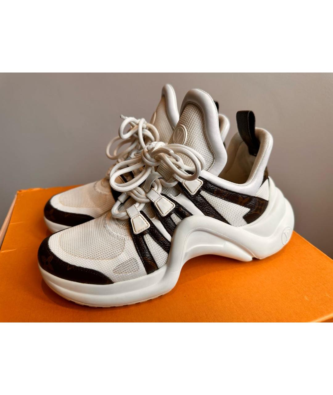 LOUIS VUITTON Белые кожаные кроссовки, фото 5