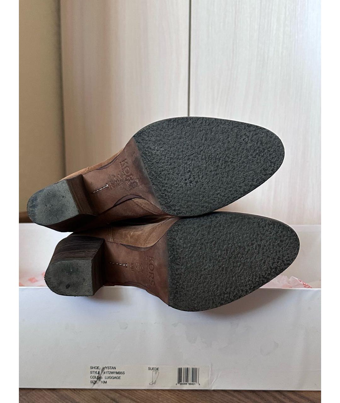 MICHAEL KORS Горчичные замшевые сапоги, фото 7