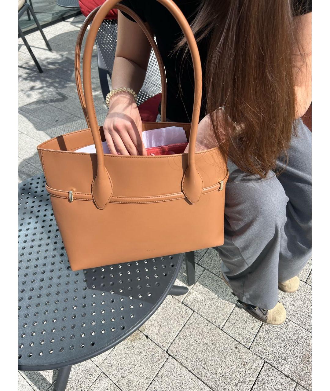 FURLA Коричневая кожаная сумка тоут, фото 7