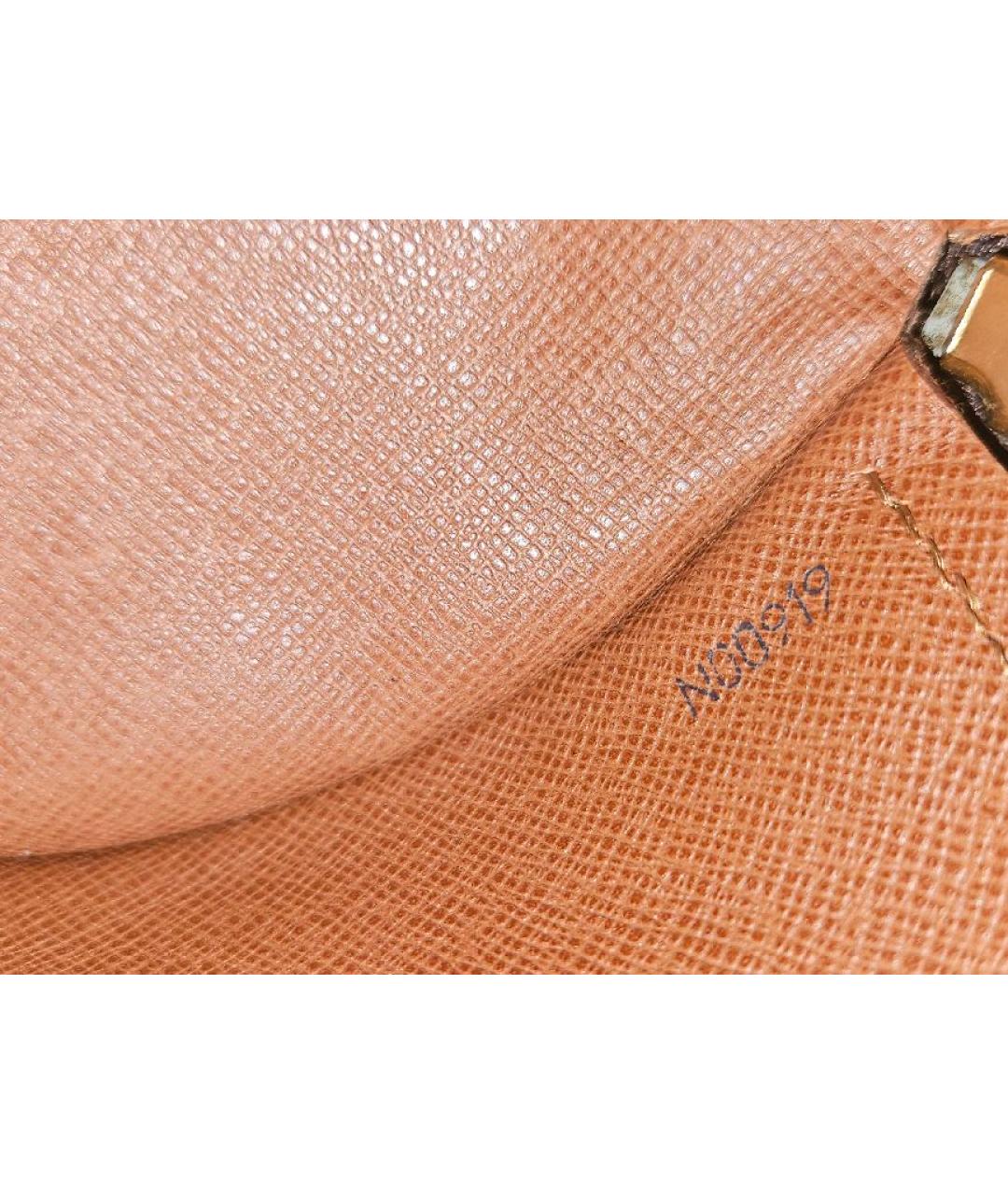 LOUIS VUITTON Коричневая кожаная сумка с короткими ручками, фото 7