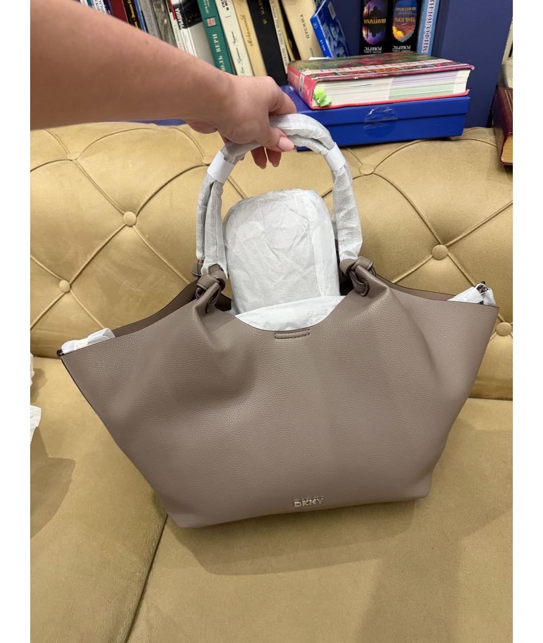 DKNY Бежевая сумка тоут из искусственной кожи, фото 2