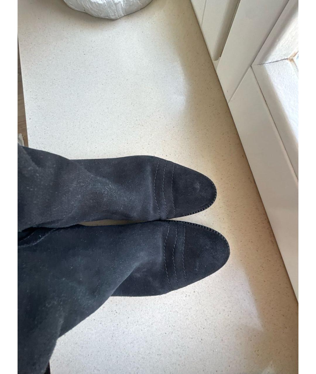 LOUIS VUITTON Черные замшевые ботфорты, фото 3