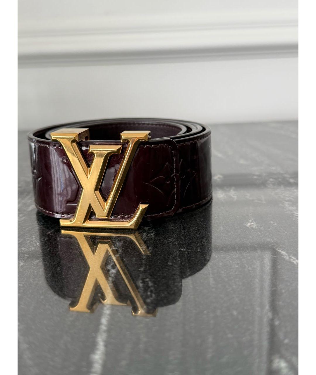 LOUIS VUITTON Бордовый ремень из лакированной кожи, фото 4