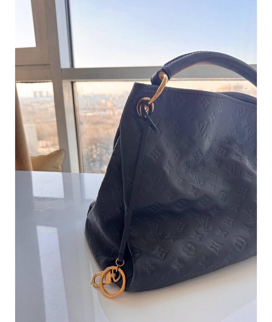 LOUIS VUITTON Черная сумка тоут из лакированной кожи, фото 2