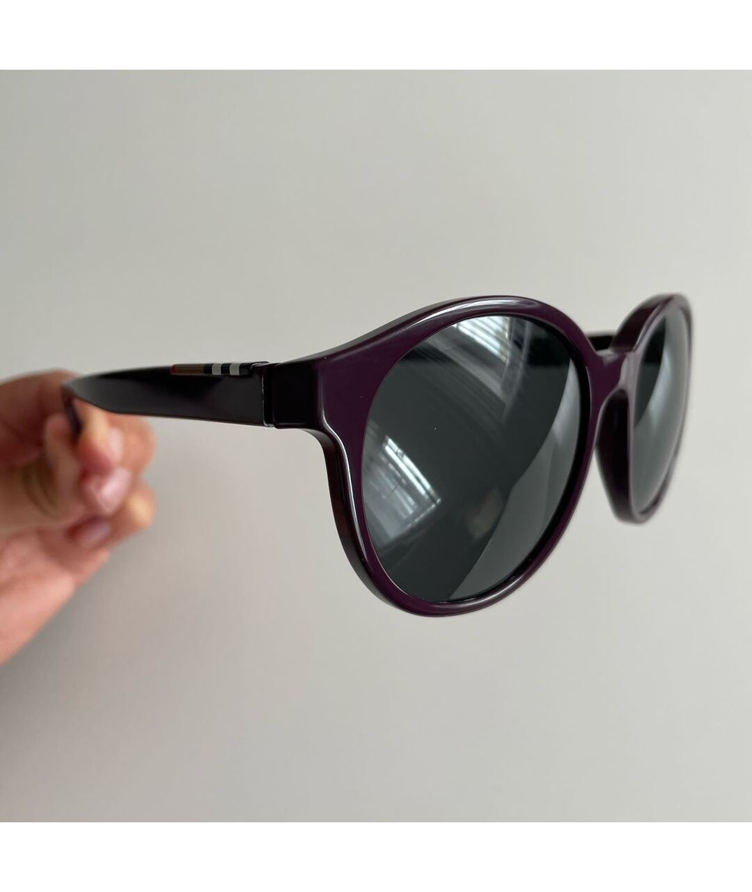 BURBERRY Фиолетовые пластиковые солнцезащитные очки, фото 2