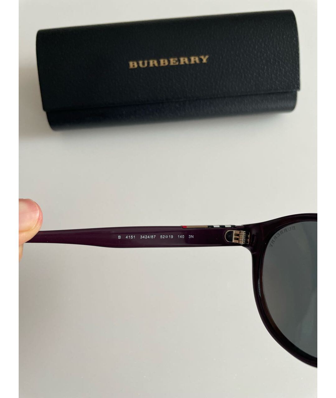 BURBERRY Фиолетовые пластиковые солнцезащитные очки, фото 6