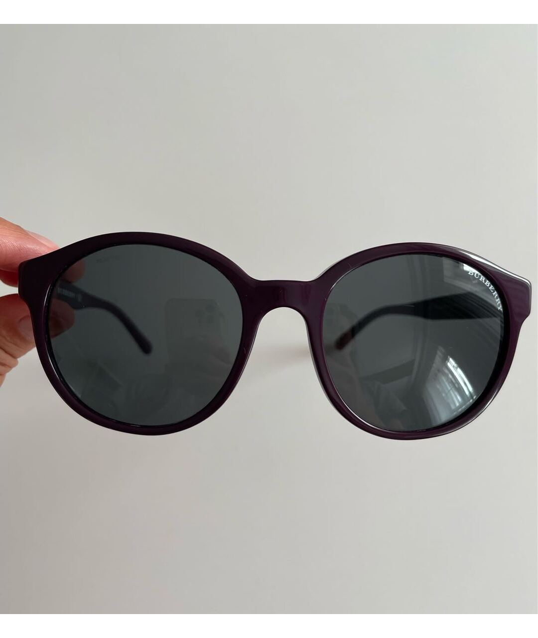 BURBERRY Фиолетовые пластиковые солнцезащитные очки, фото 5