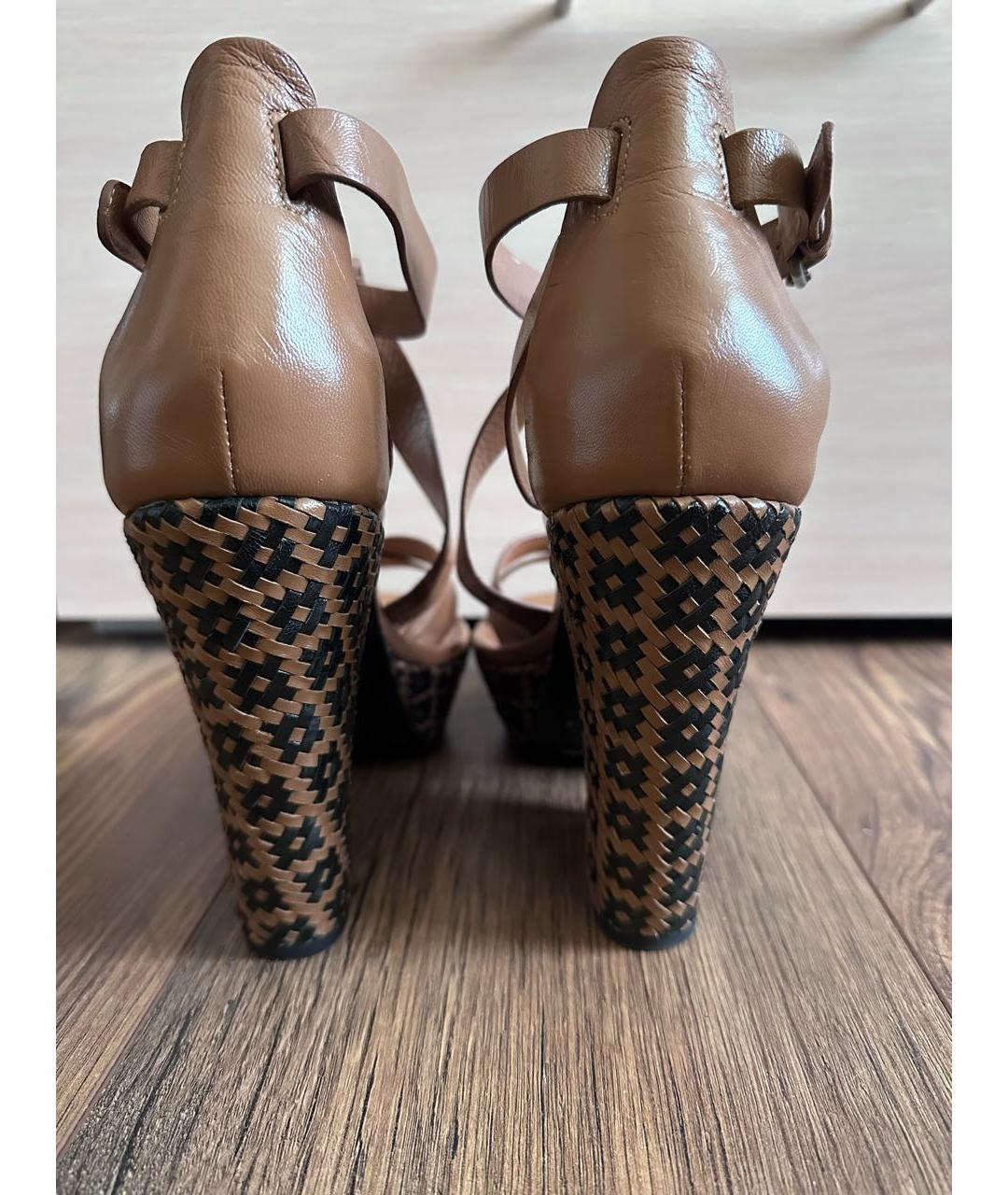 MARC BY MARC JACOBS Горчичные кожаные босоножки, фото 4