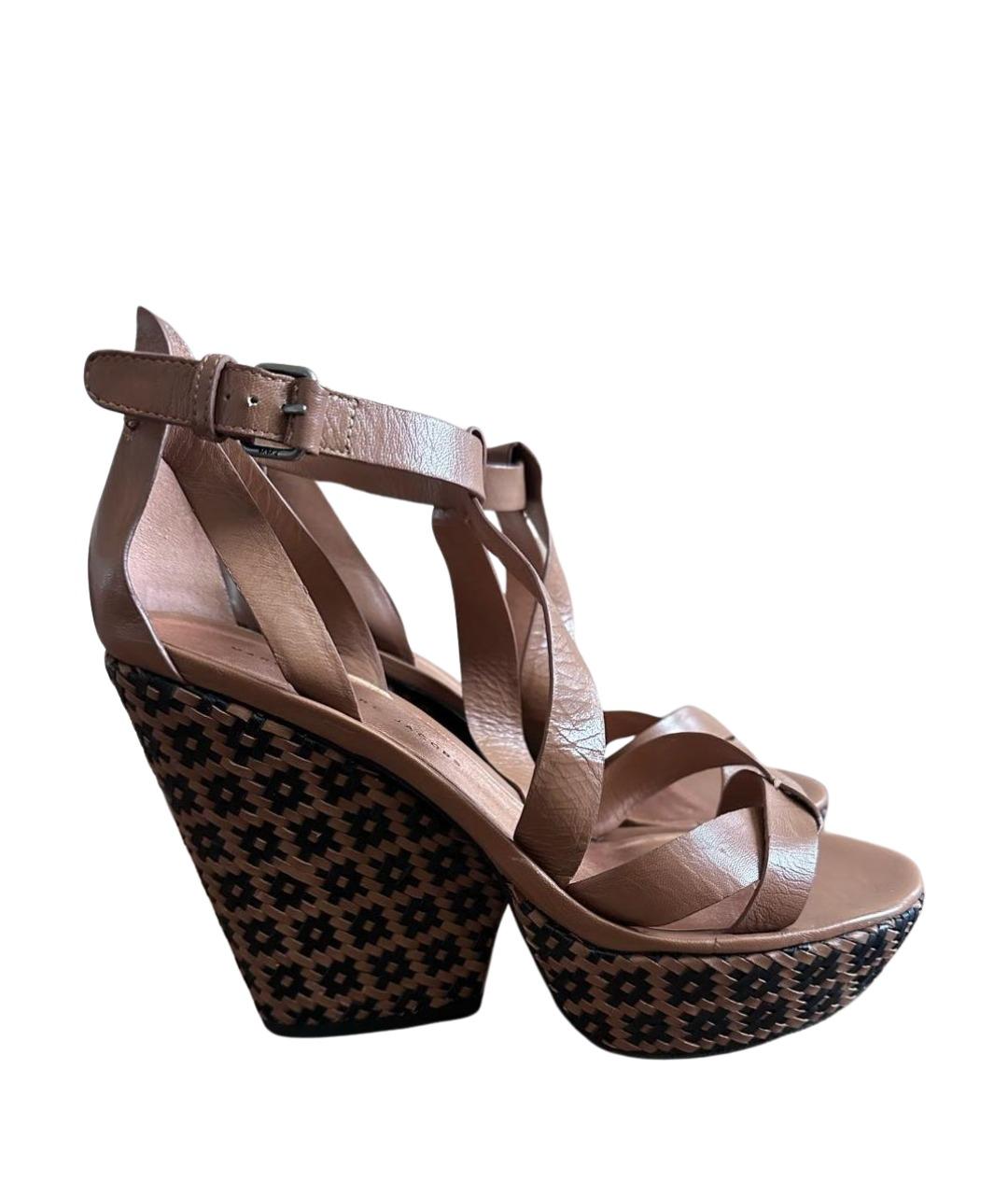 MARC BY MARC JACOBS Горчичные кожаные босоножки, фото 1