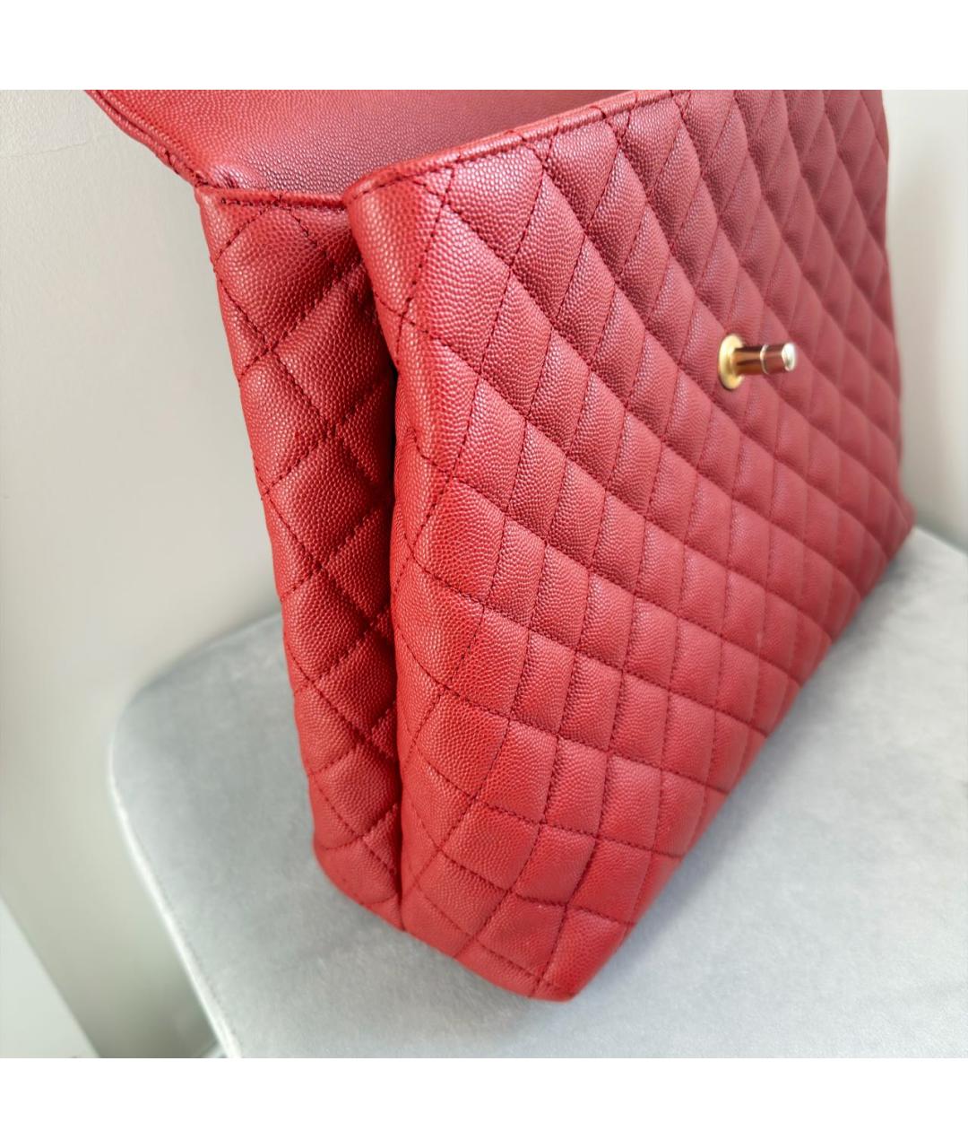CHANEL Красная кожаная сумка с короткими ручками, фото 4