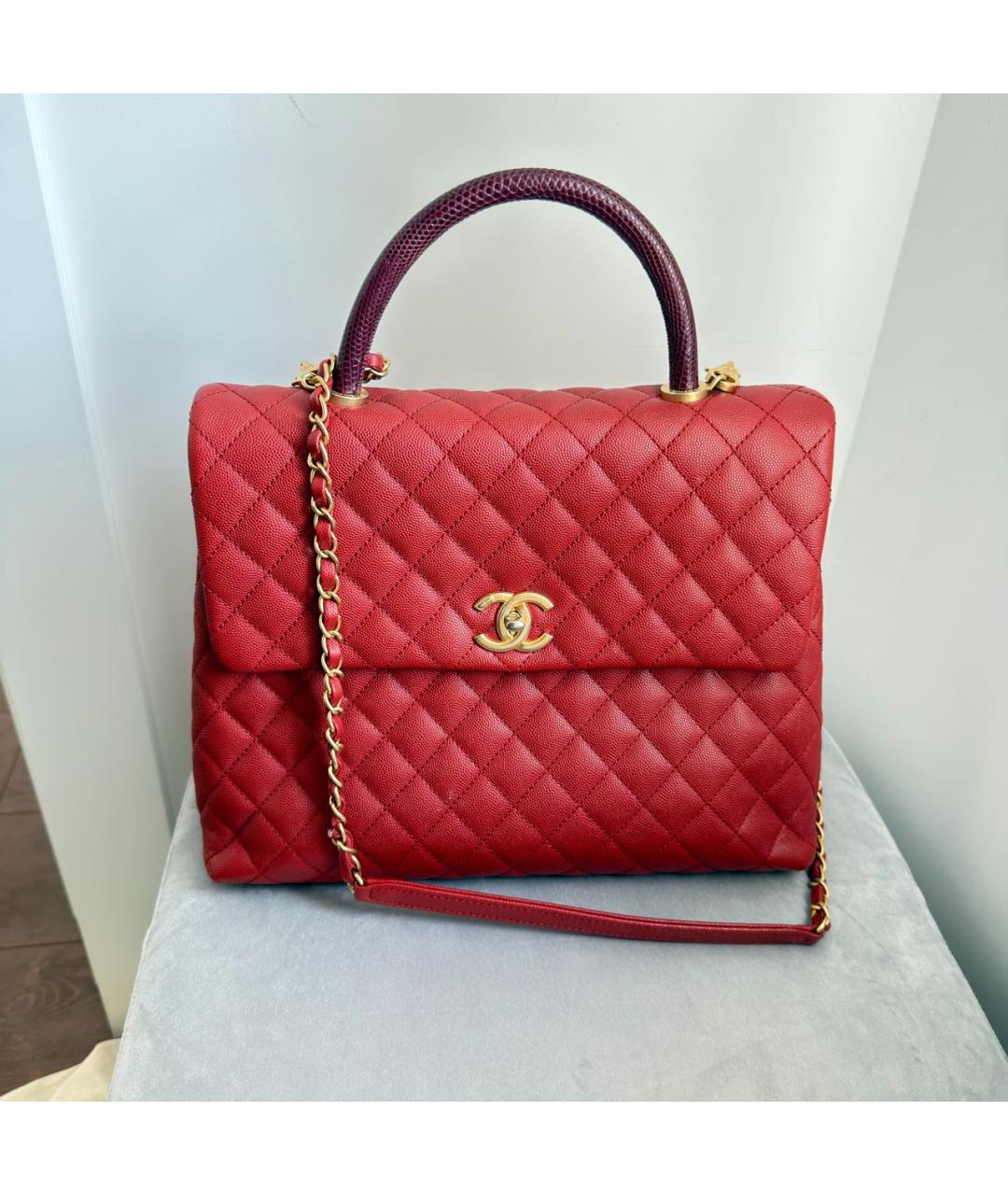 CHANEL Красная кожаная сумка с короткими ручками, фото 7