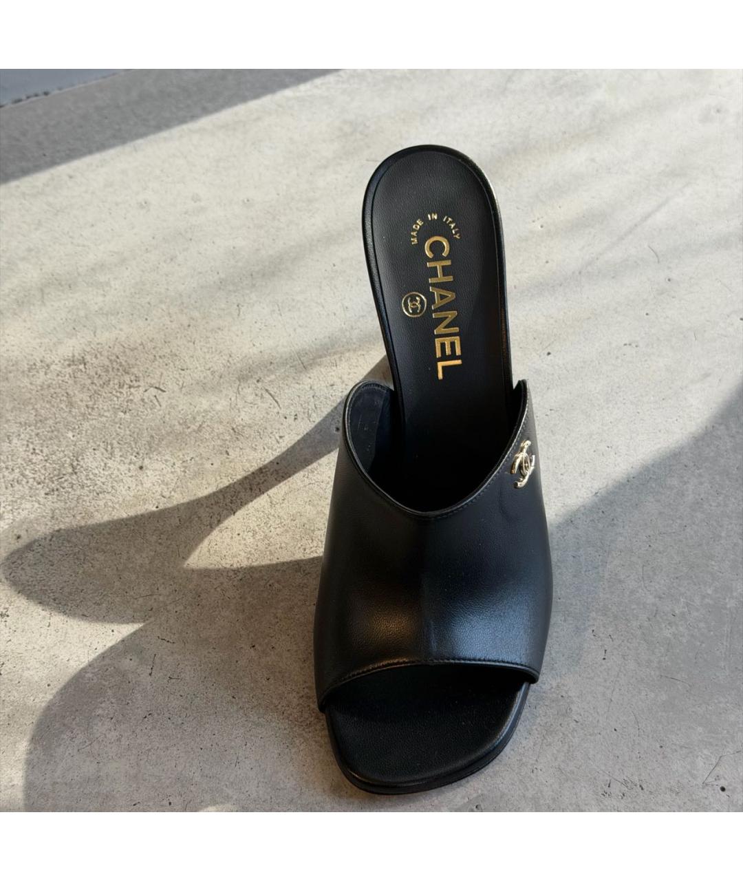 CHANEL Черные кожаные сабо, фото 3