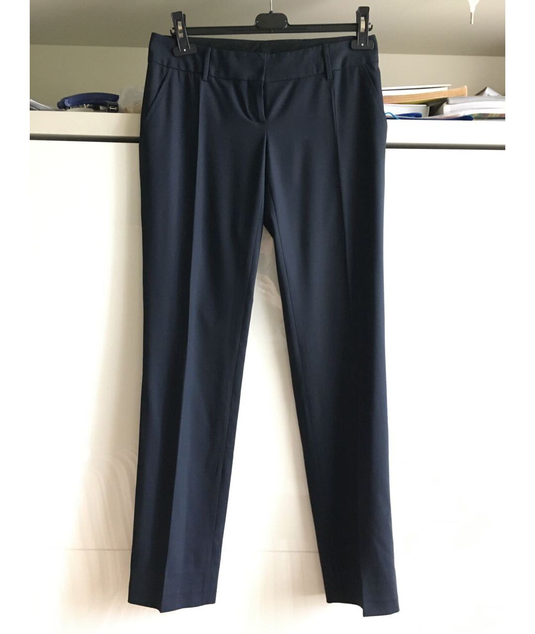JOHN RICHMOND Темно-синие шерстяные прямые брюки, фото 9