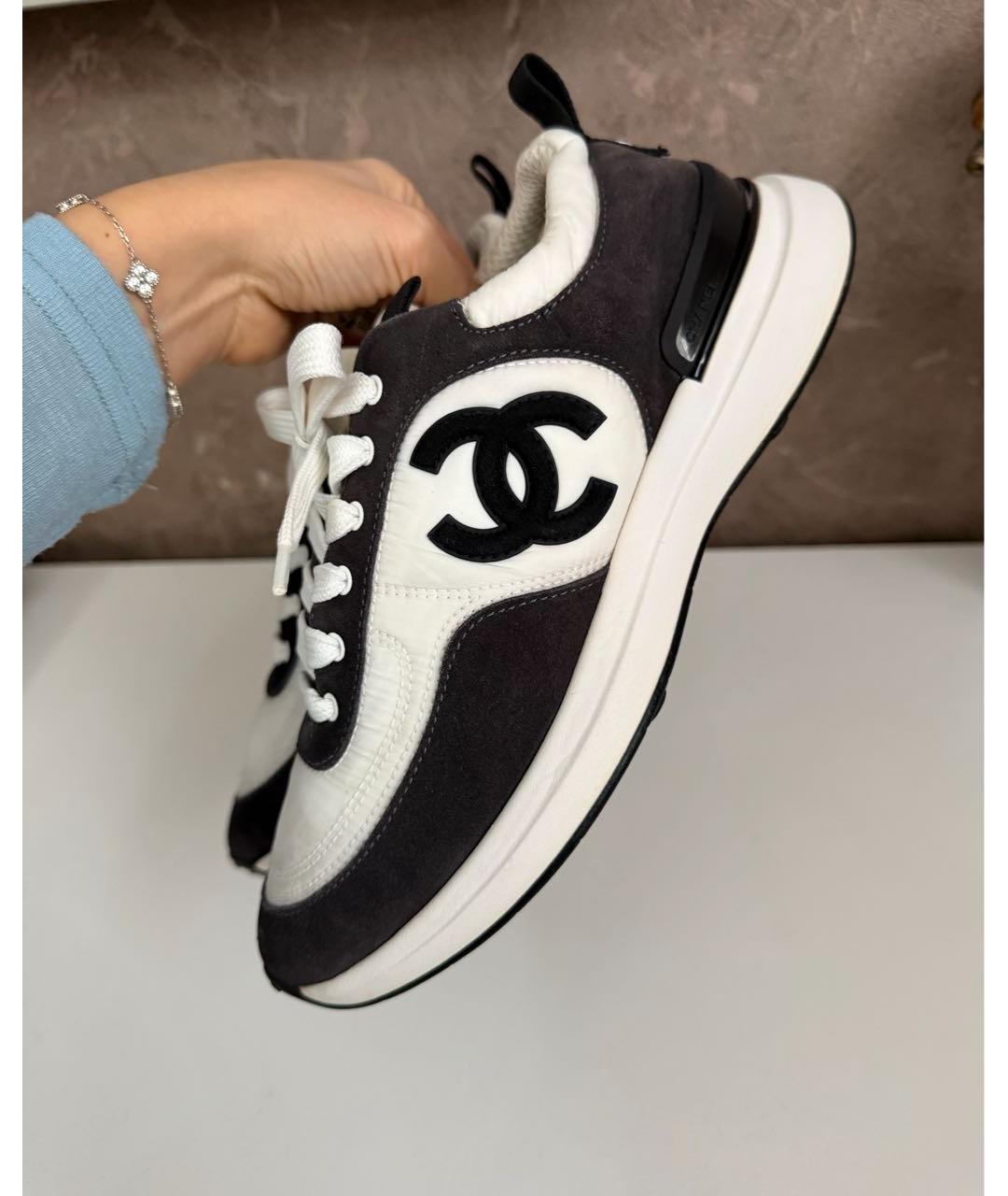 CHANEL Серые замшевые кроссовки, фото 3