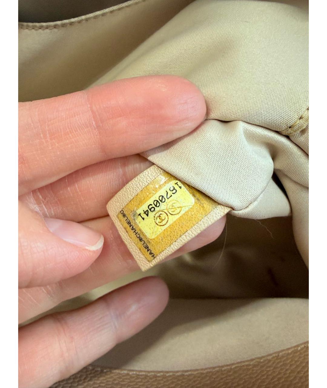 CHANEL Бежевая кожаная сумка тоут, фото 7