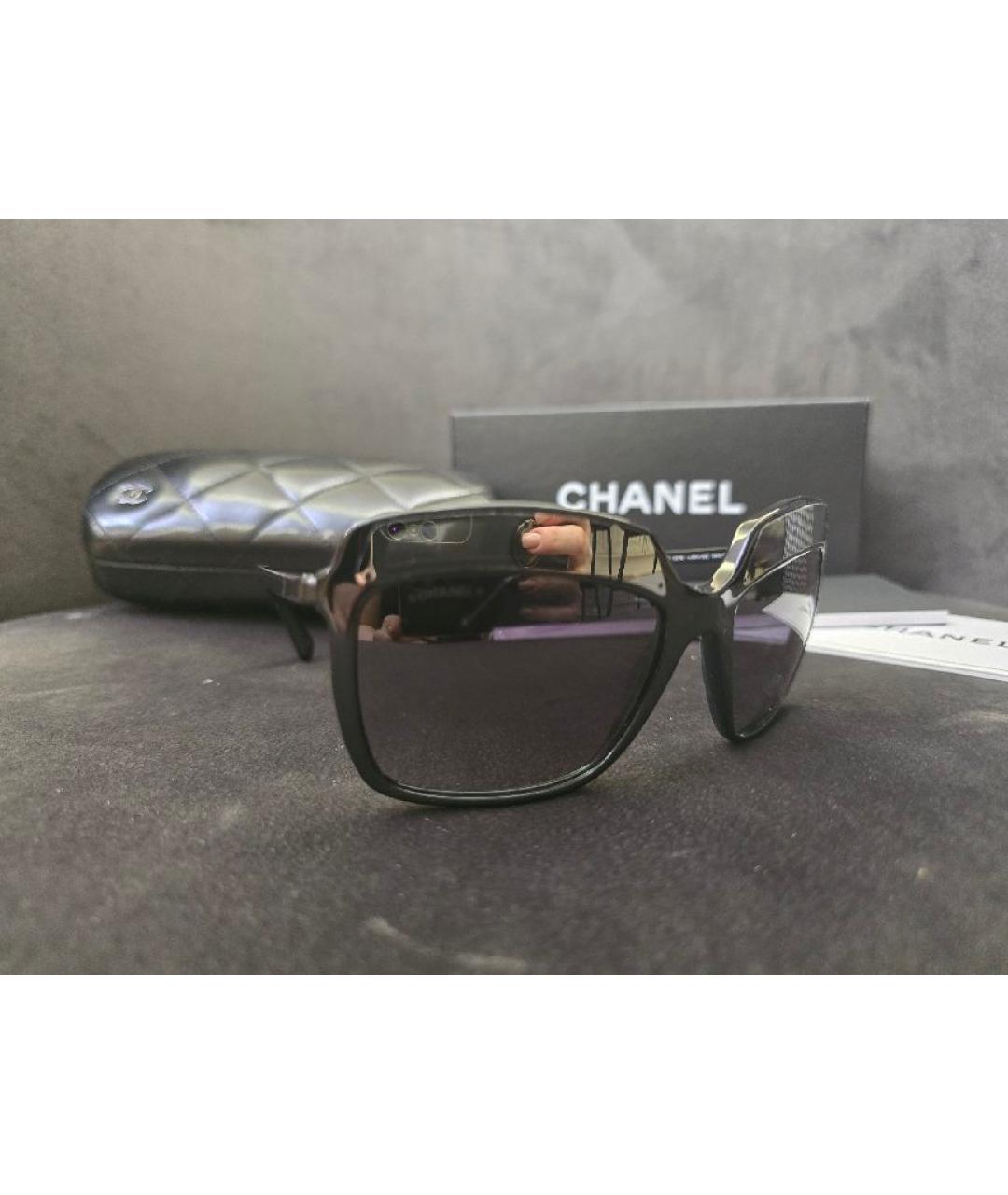 CHANEL Черные пластиковые солнцезащитные очки, фото 2