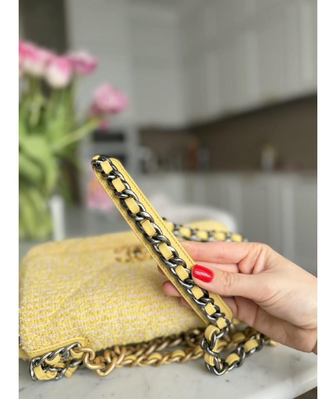 CHANEL Желтая твидовая сумка через плечо, фото 5