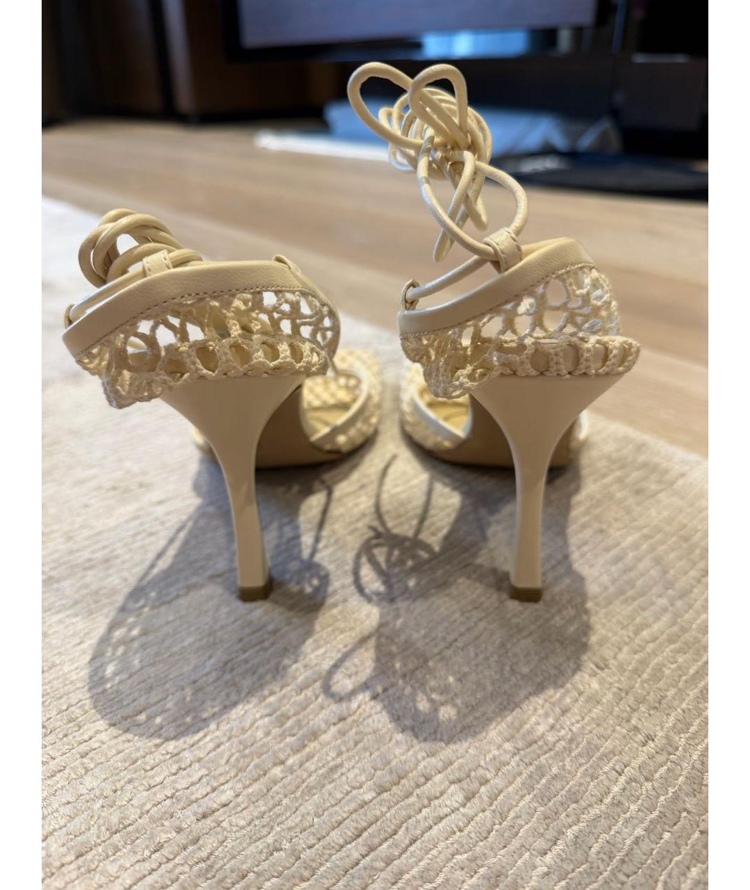 BOTTEGA VENETA Бежевые кожаные туфли, фото 3