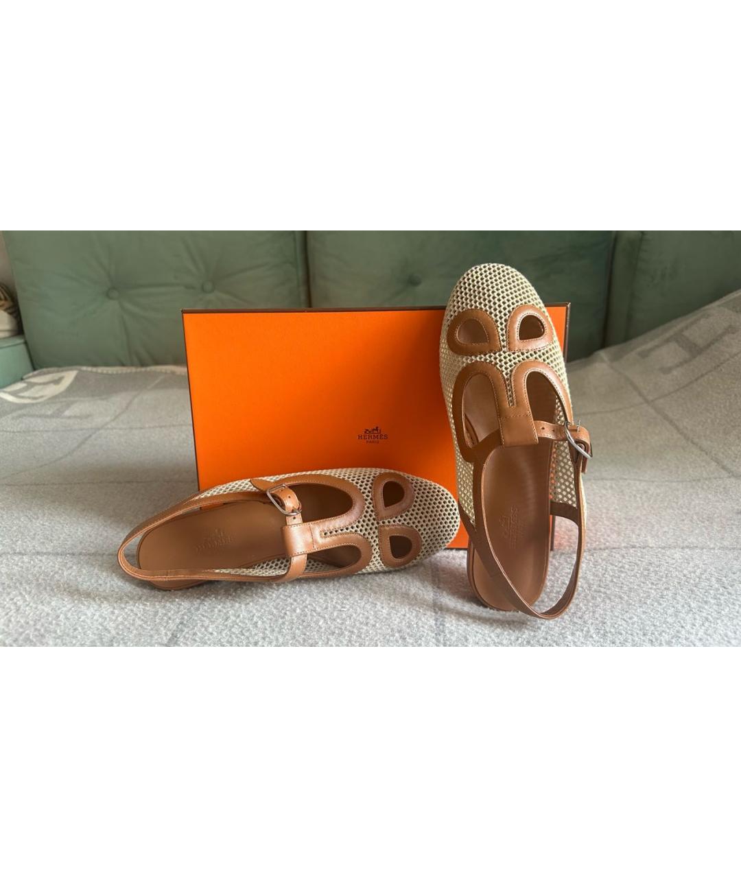 HERMES Бежевые текстильные балетки, фото 4