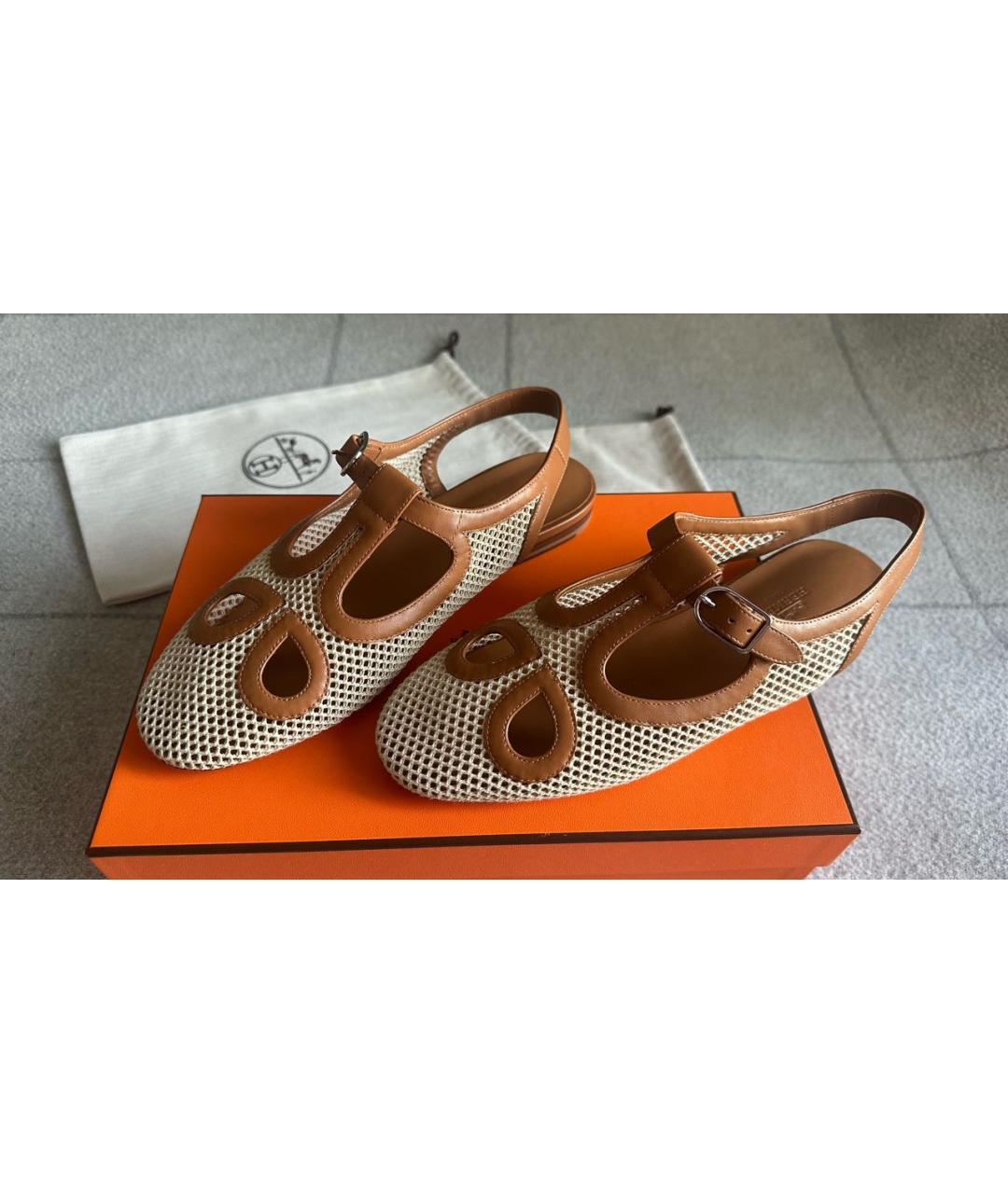 HERMES Бежевые текстильные балетки, фото 6