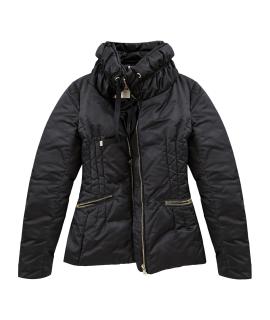 MONCLER Пуховик