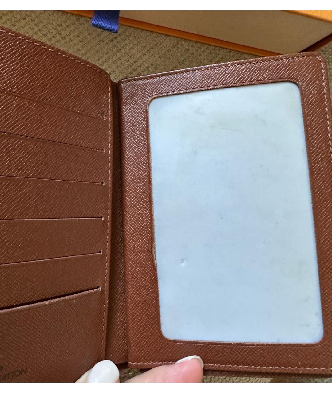 LOUIS VUITTON Кожаная визитница, фото 8