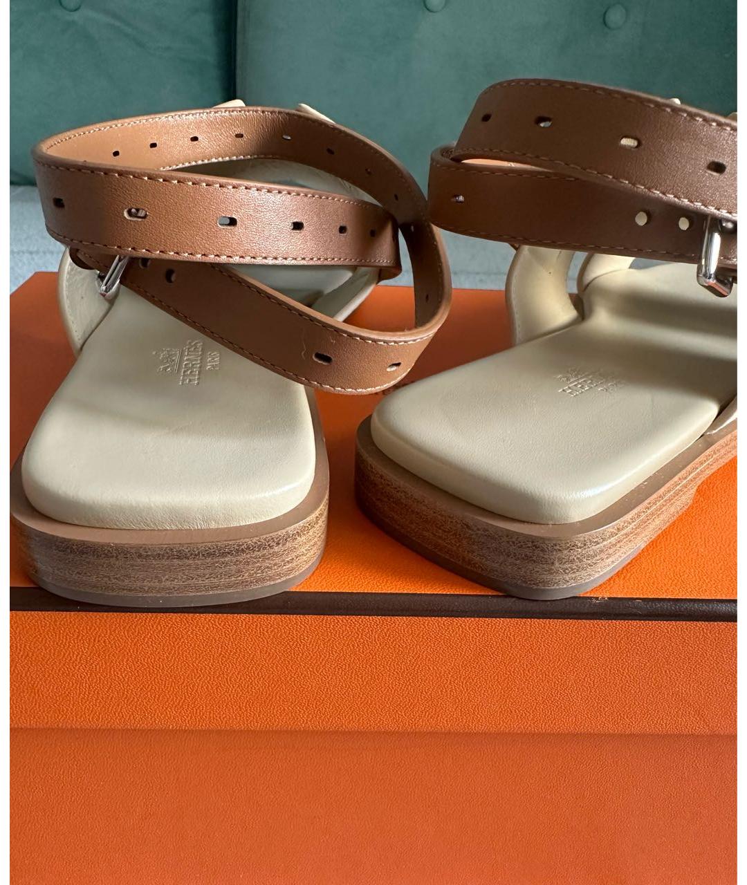 HERMES Бежевые замшевые сандалии, фото 4