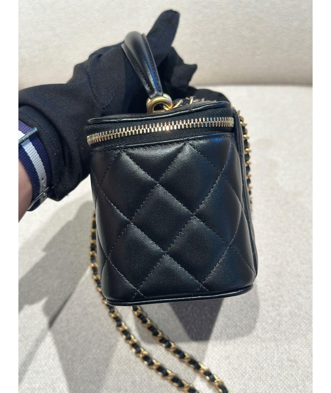 CHANEL Черная кожаная сумка через плечо, фото 3