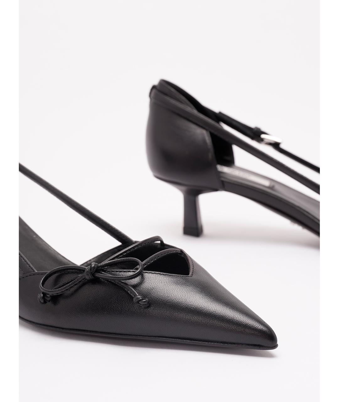 PRADA Черные кожаные туфли, фото 5