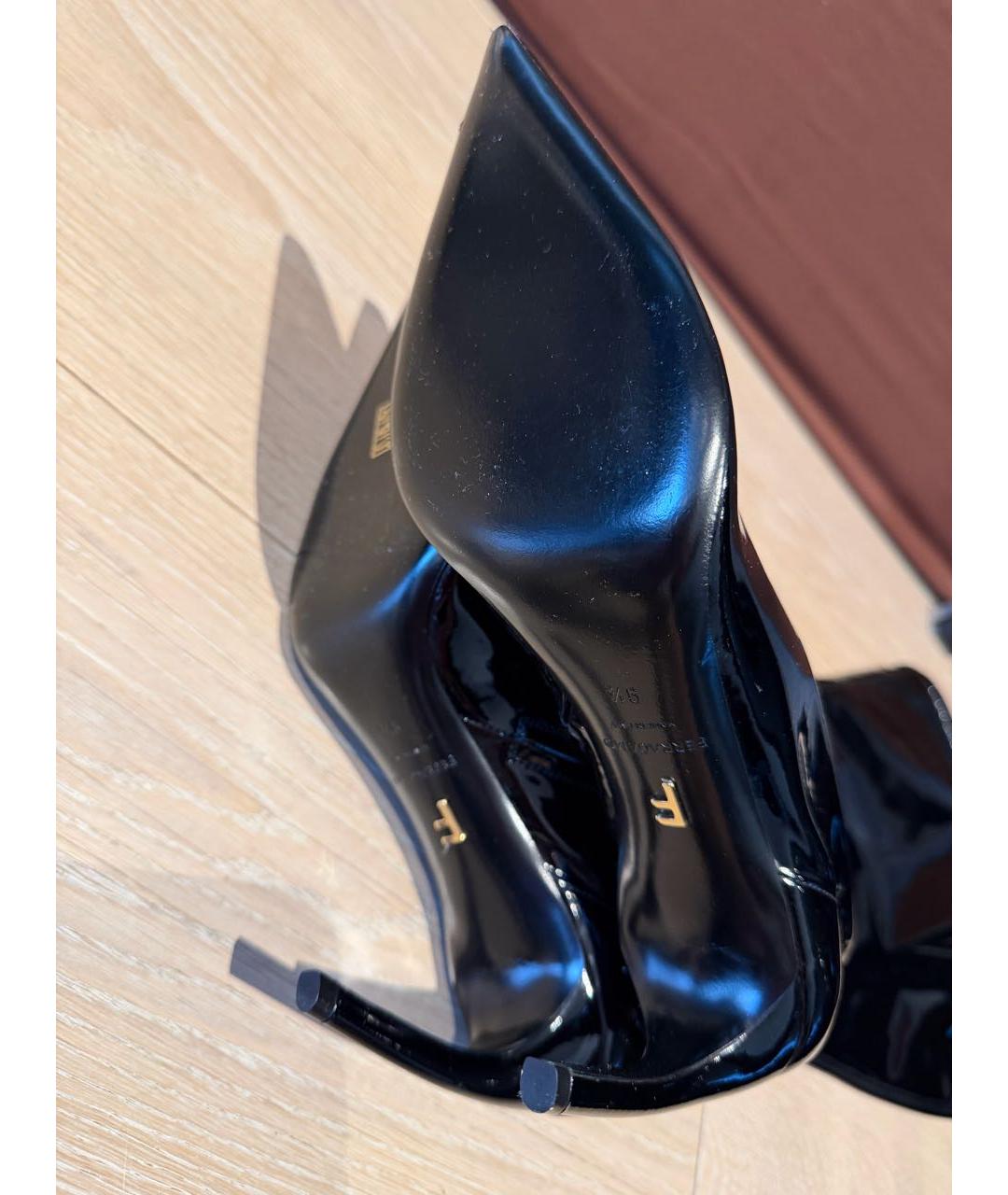 FERRAGAMO Черные сапоги из лакированной кожи, фото 6