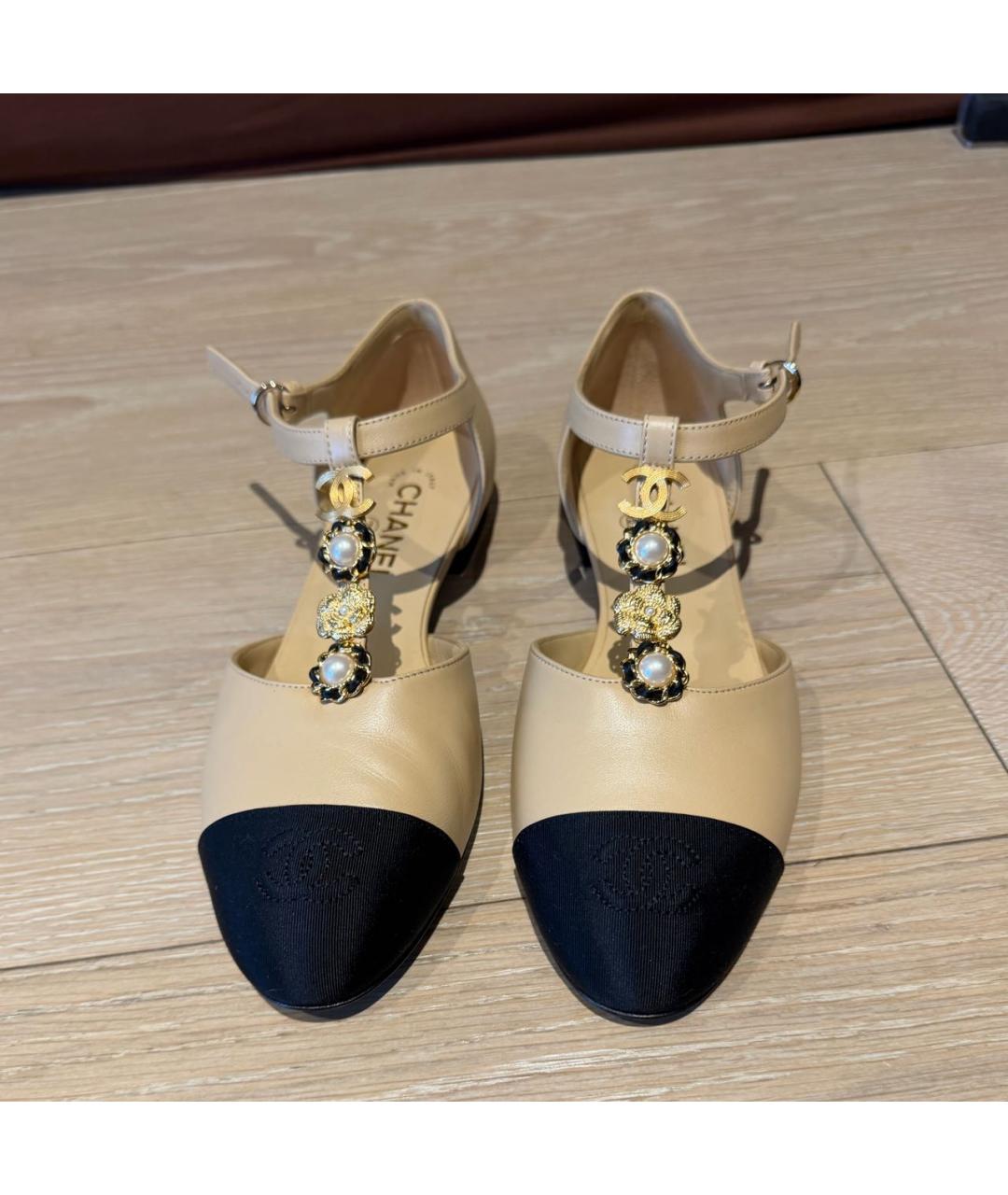 CHANEL Бежевые кожаные балетки, фото 2