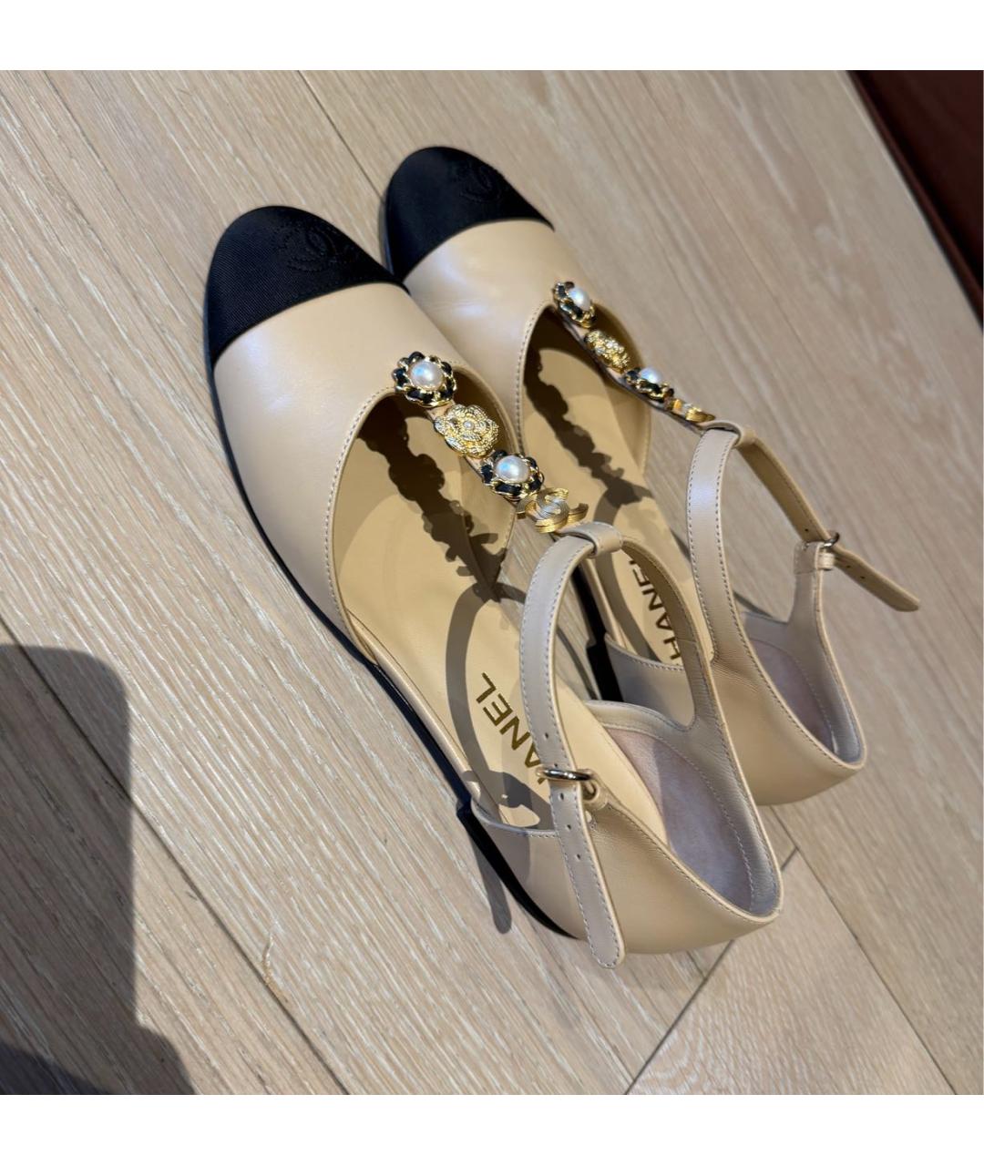 CHANEL Бежевые кожаные балетки, фото 7