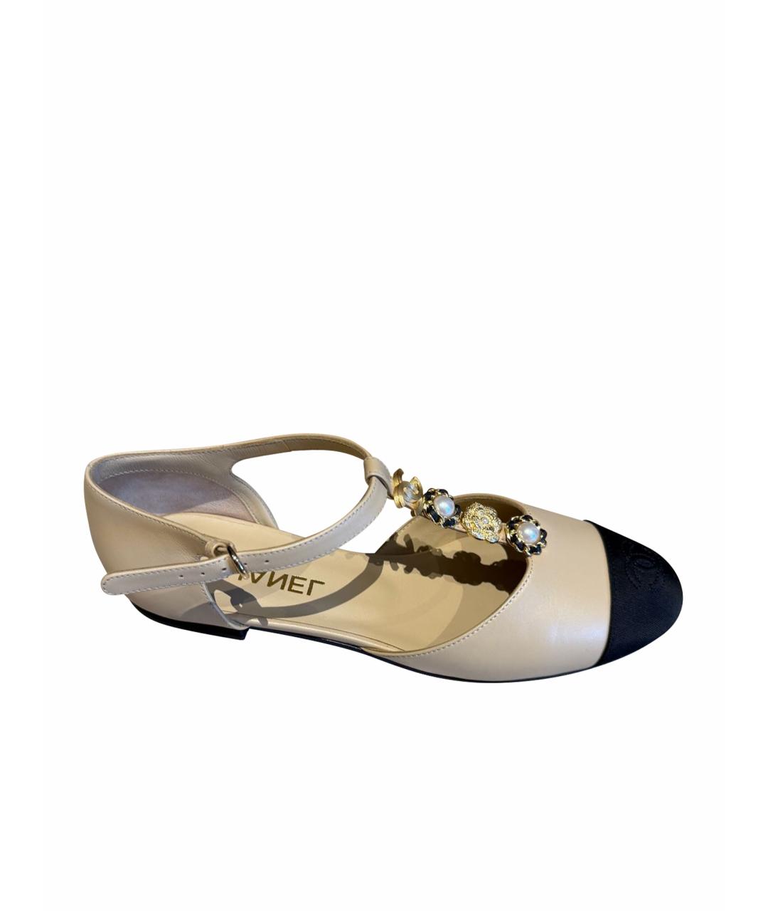 CHANEL Бежевые кожаные балетки, фото 1