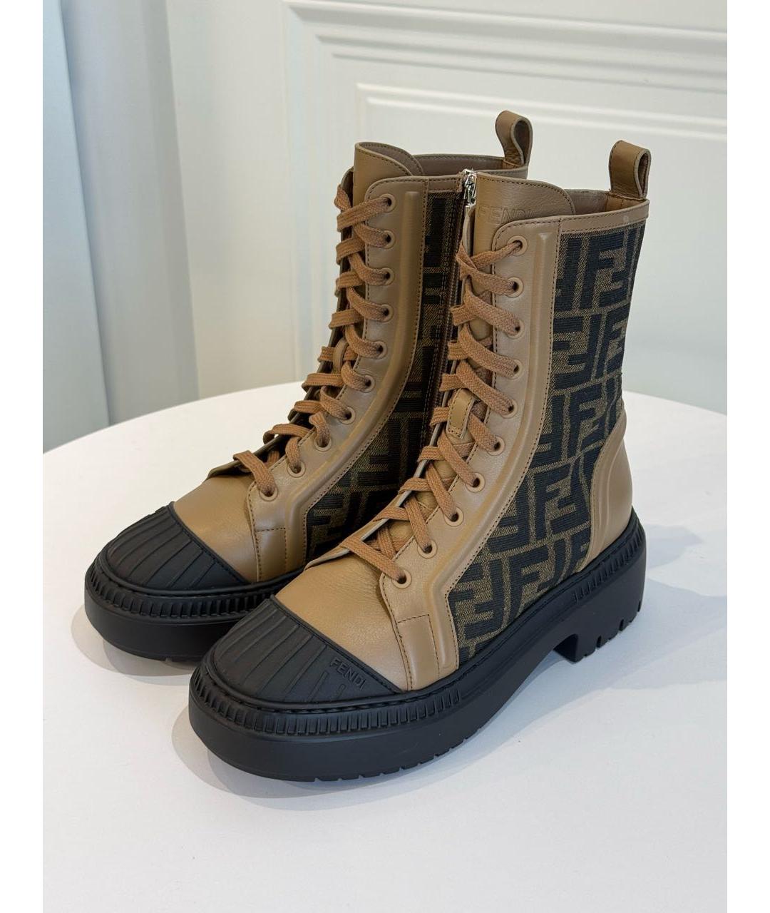 FENDI Бежевые ботинки, фото 7