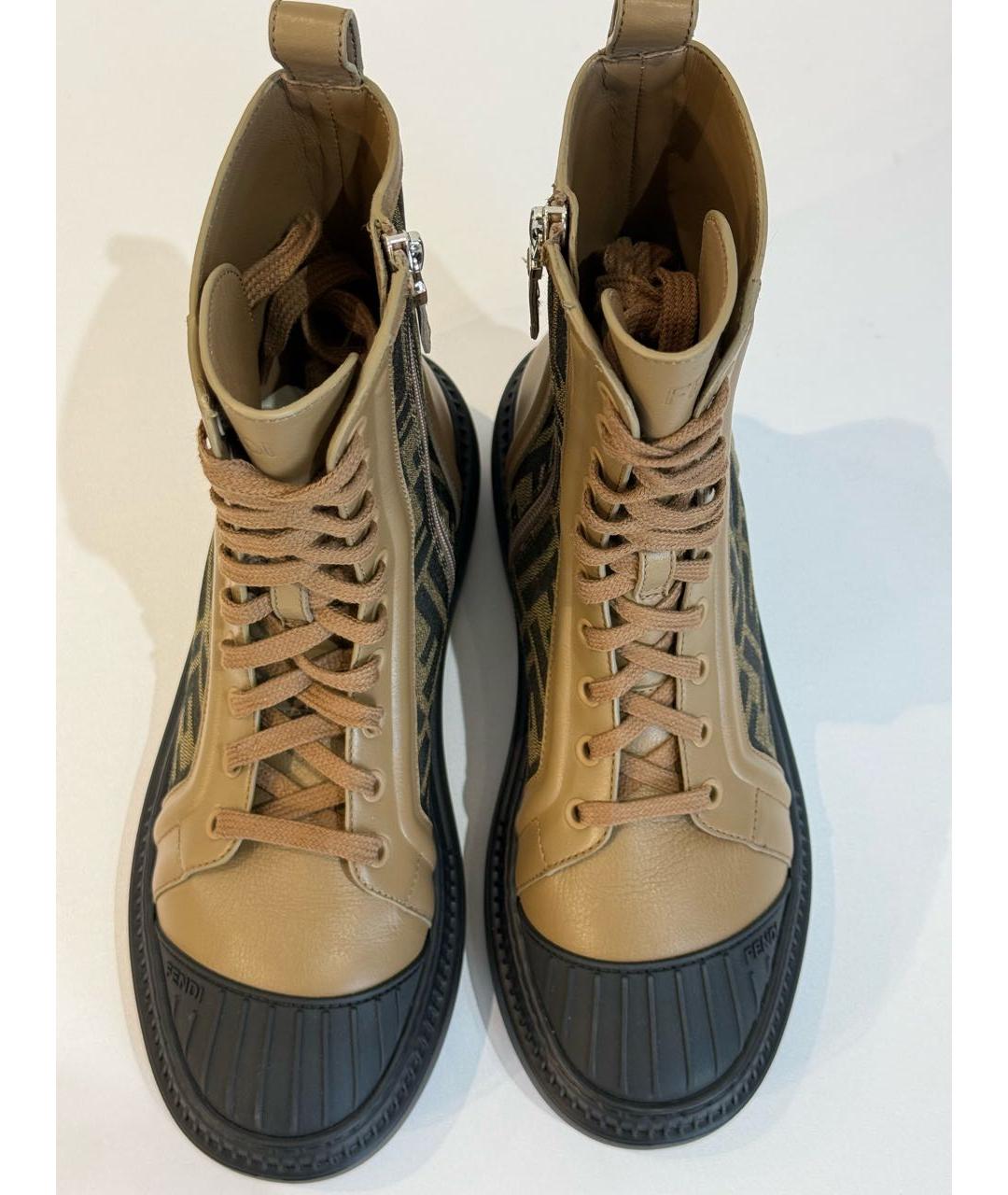FENDI Бежевые ботинки, фото 3
