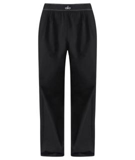 ALO YOGA Спортивные брюки и шорты