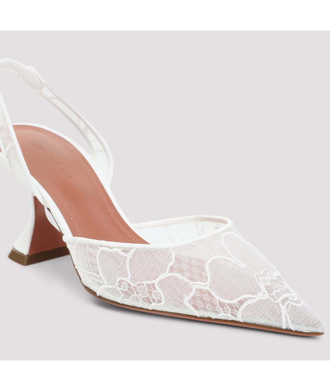 Amina Muaddi Белые кожаные туфли, фото 4