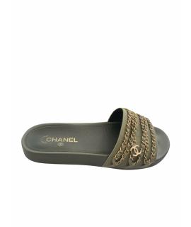 CHANEL Шлепанцы