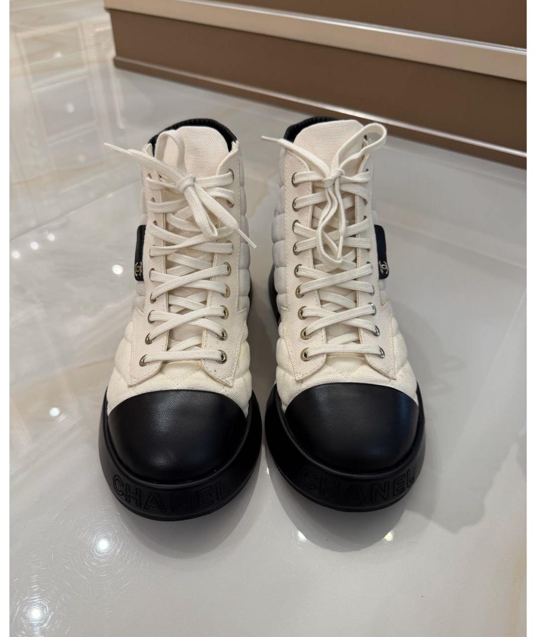 CHANEL Белые текстильные кеды, фото 2