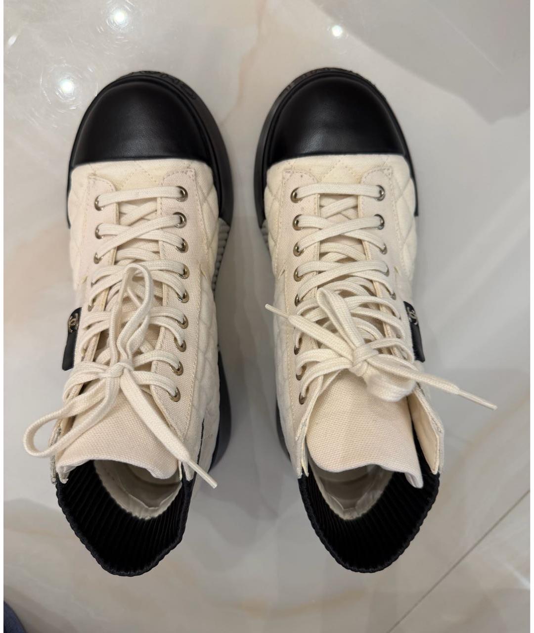 CHANEL Белые текстильные кеды, фото 3